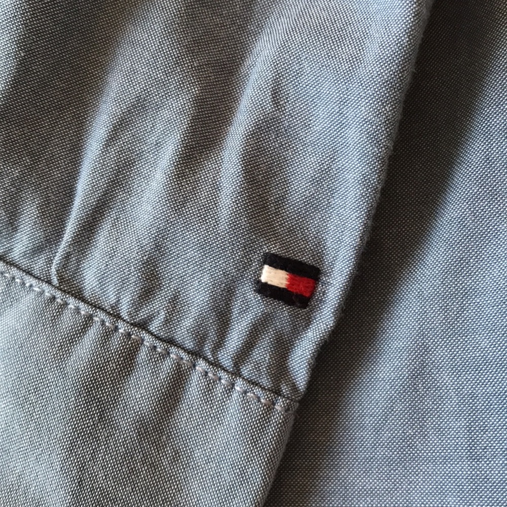 Tommy Hilfiger Long Sleeve Button Down Shirt with Ruffle Detail Size S - Picture 7 of 12